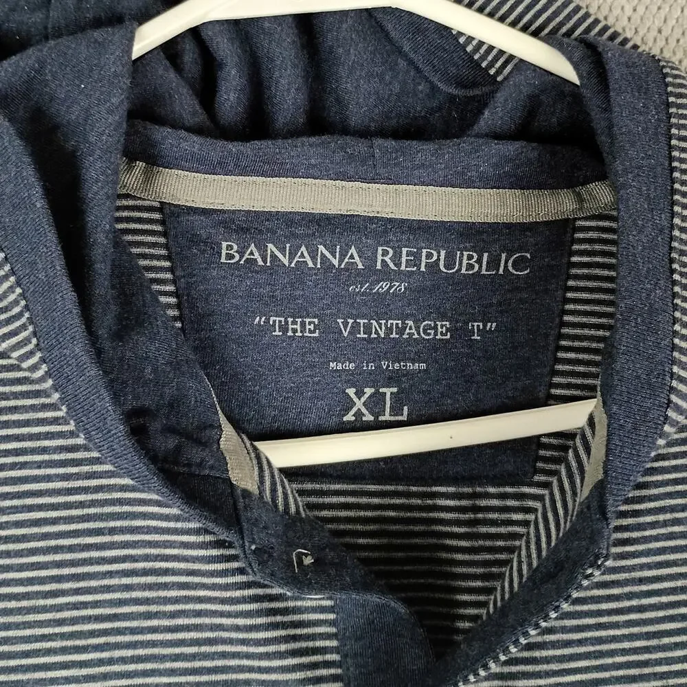 Banana Republic get ready